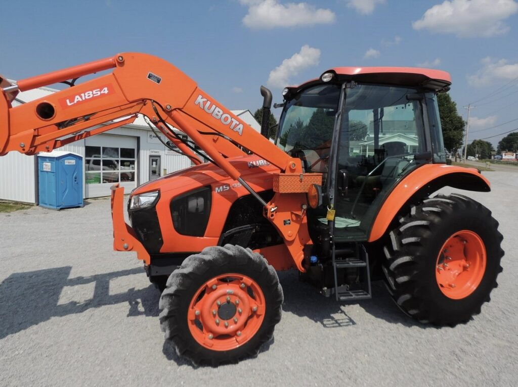 2015 Kubota M5-091