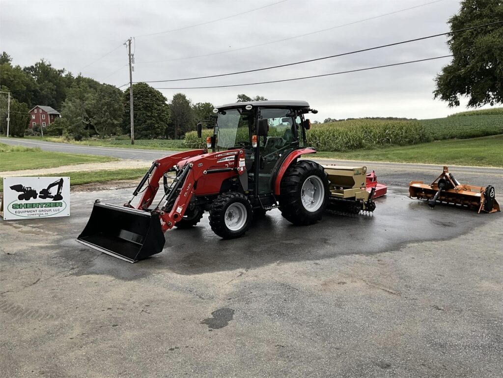 2018 Massey Ferguson 1735M