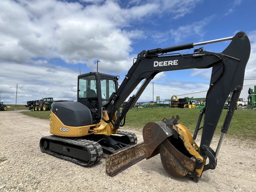 2011 John Deere 60D