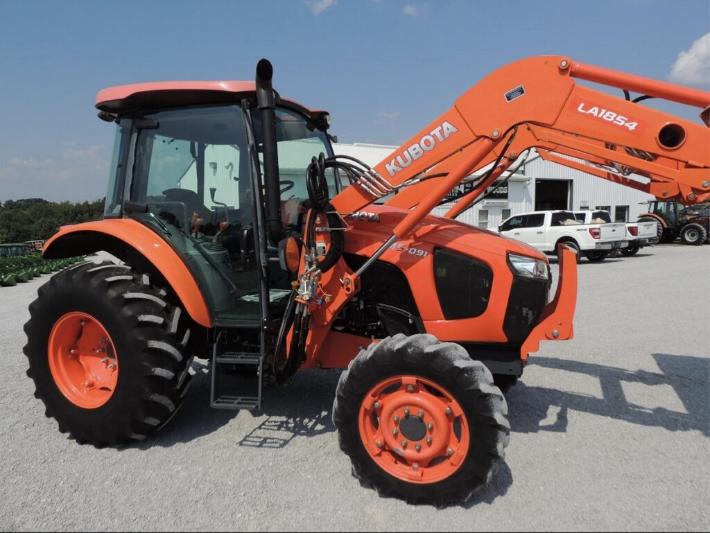 2015 Kubota M5-091