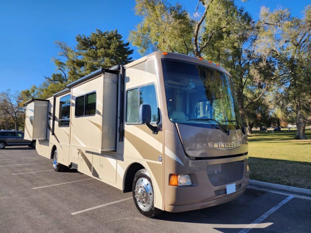 2015 Winnebago Vista 36Y